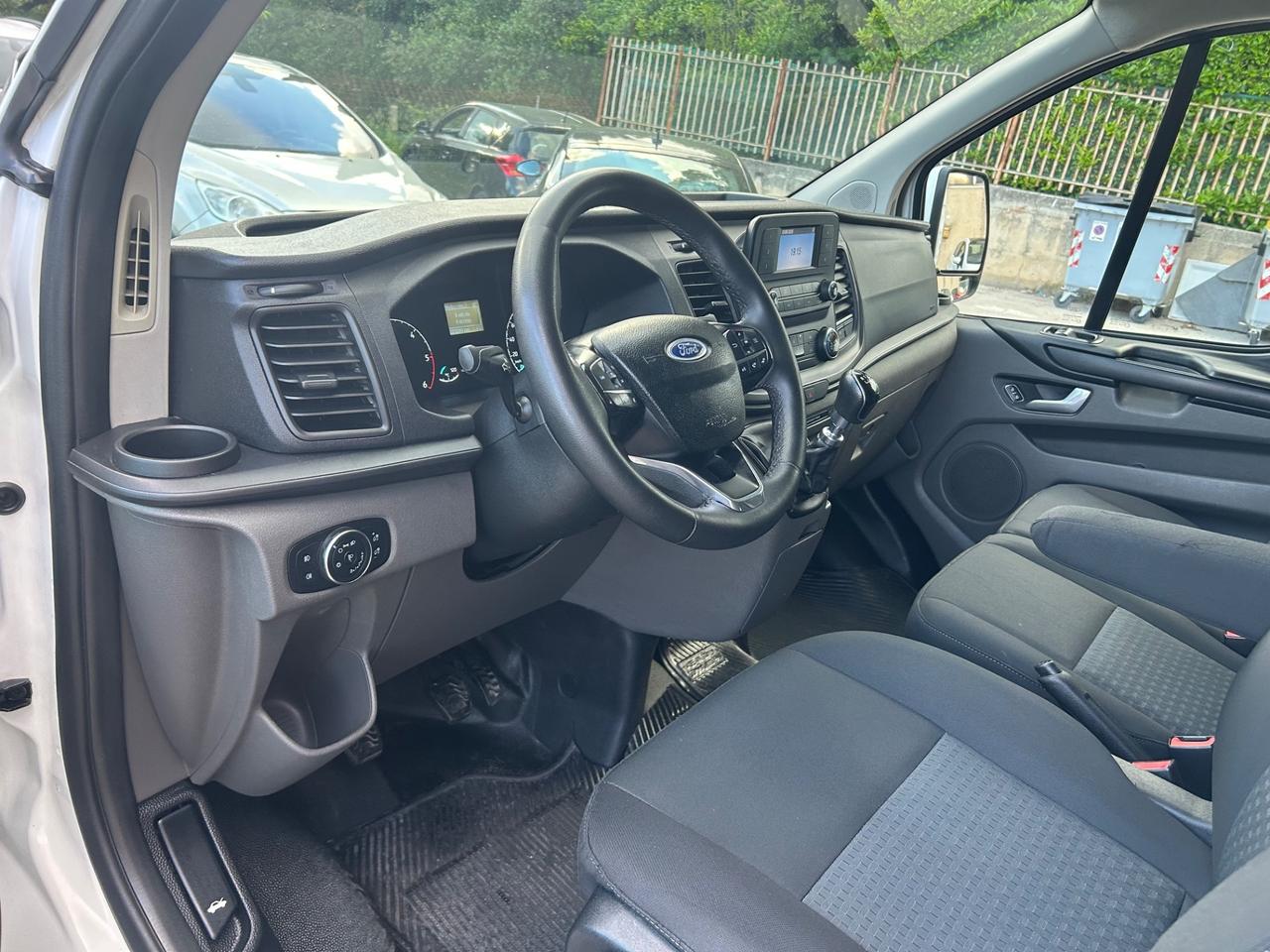 Ford Transit Custom 320 2.0 TDCi 9 Posti 2019