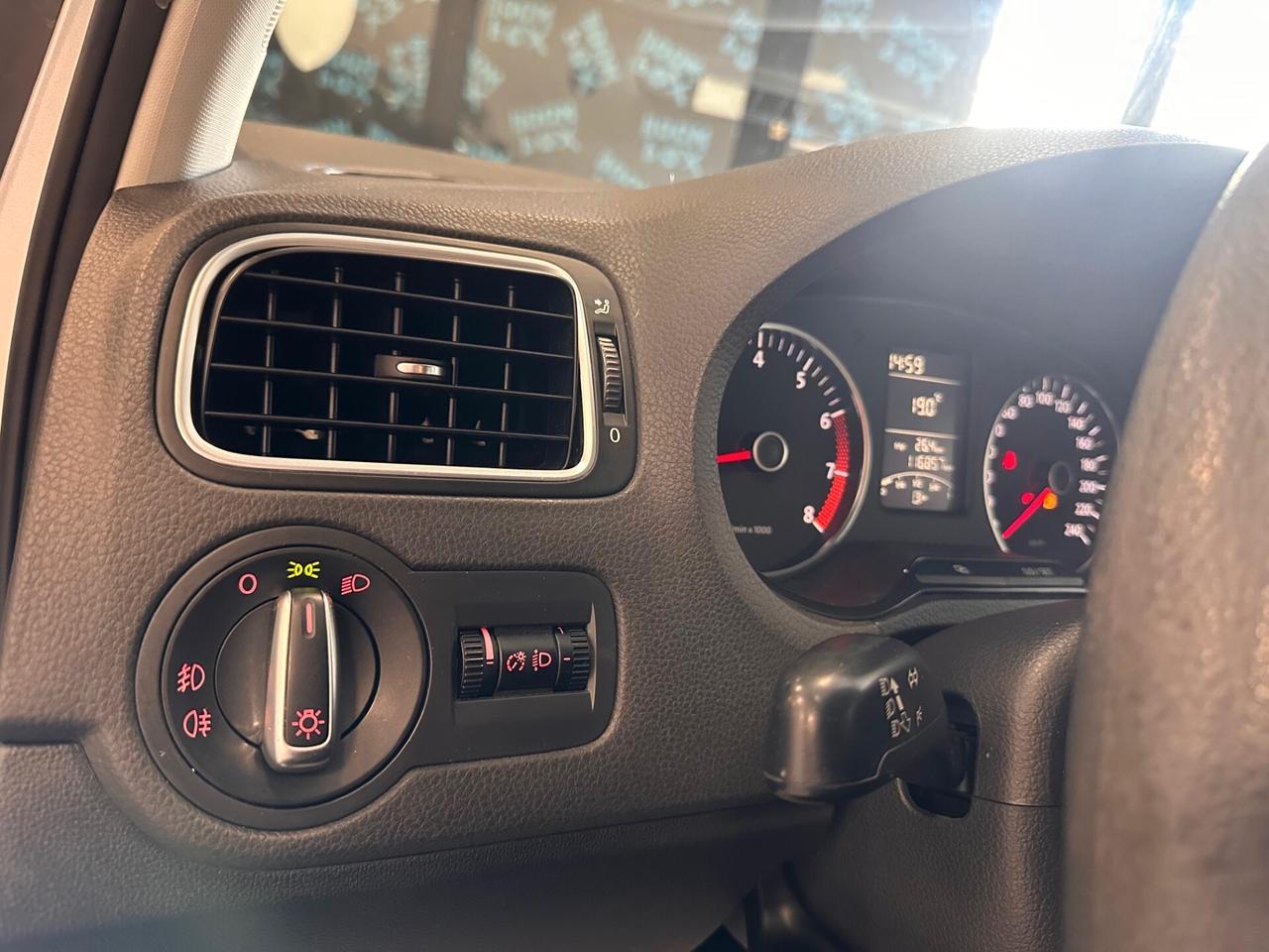 VOLKSWAGEN POLO 1.2 BENZINA 5 PORTE