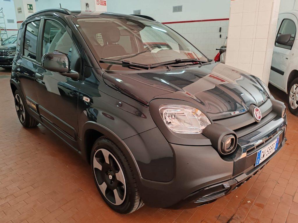 FIAT Panda 1.0 Hybrid Pandina PACK CROSS PREZZO REALE