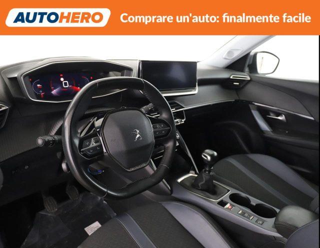 PEUGEOT 2008 PureTech 130 Allure