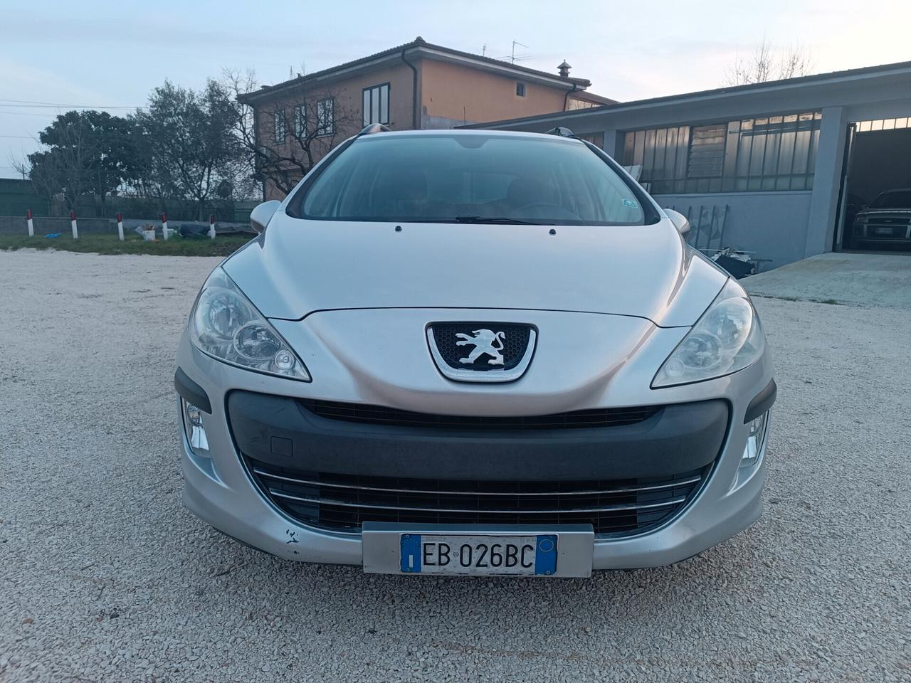 Peugeot 308 1.6 diesel garanzia