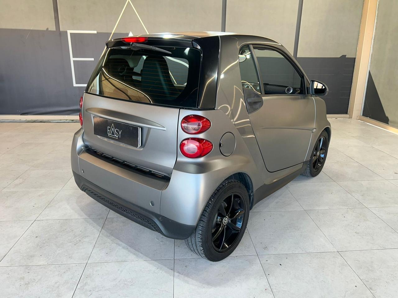 SMART FORTWO 1.0 mhd Pure 61cv FL * 79 000 KM *