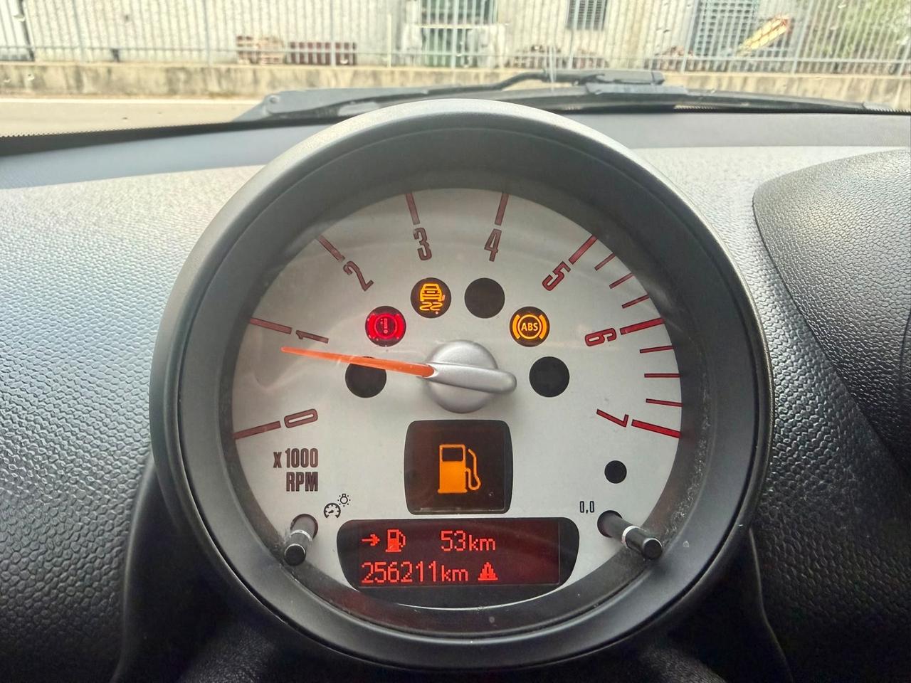 Mini Cooper D Countryman 1.6 ATTENZIONE: DA PREPARARE