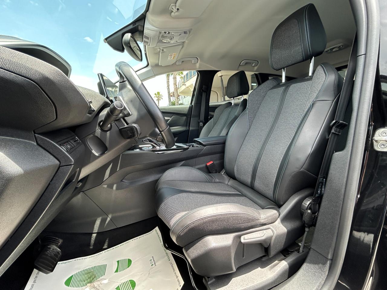 Peugeot 3008 BlueHDi 131 S&S EAT8 Allure
