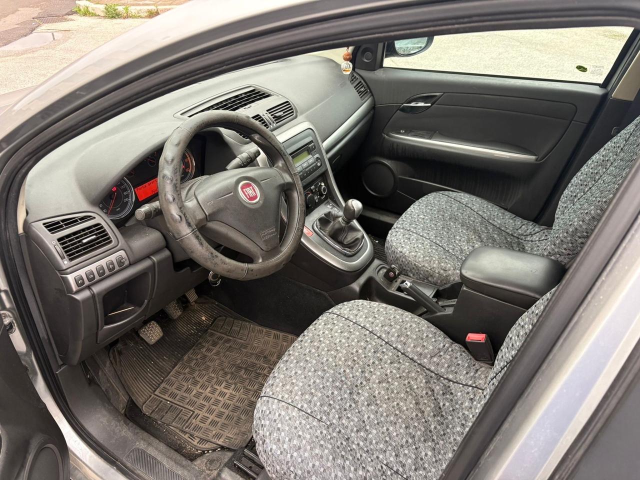 Fiat Croma 1.9 Multijet Emotion