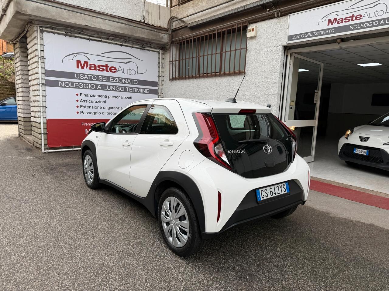 Toyota Aygo X 1.0 VVT-i Active – 02/2024 - Cambio Auto - Uni Pro