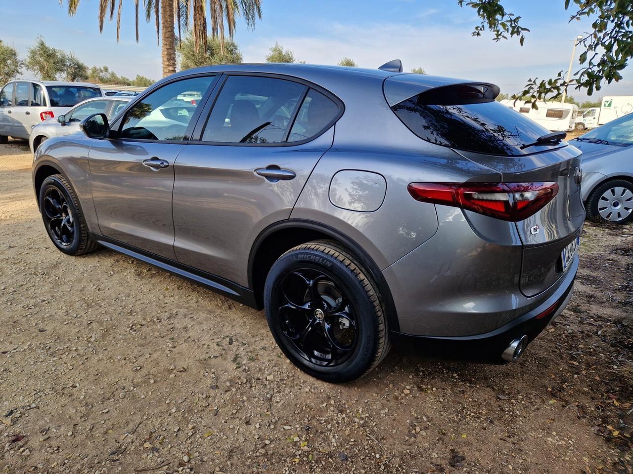 Alfa Romeo Stelvio 2.2 190 CV AT8 Q4 Business