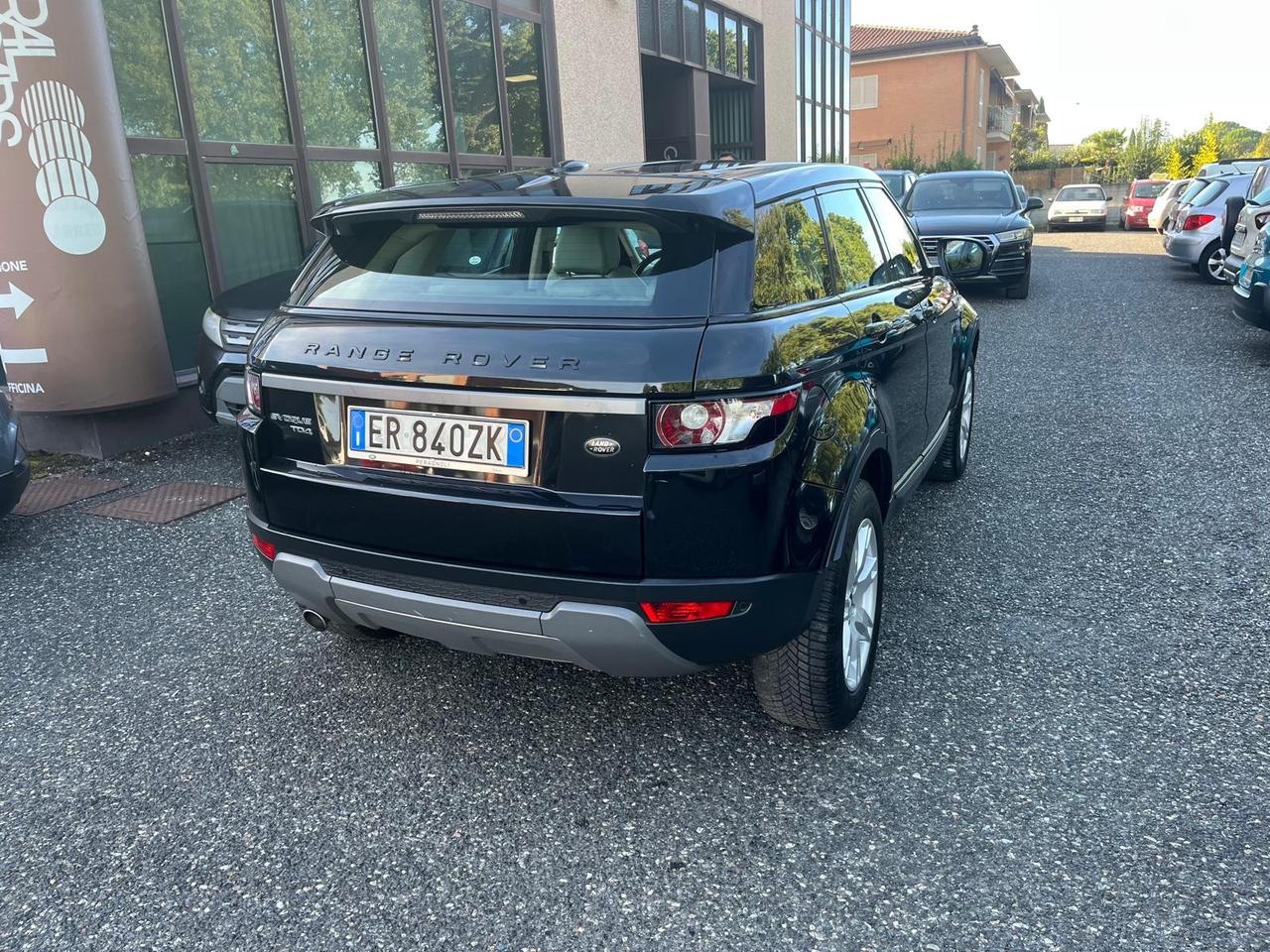 Land Rover Range Evoque 2.2 TD4 5p. Dynamic