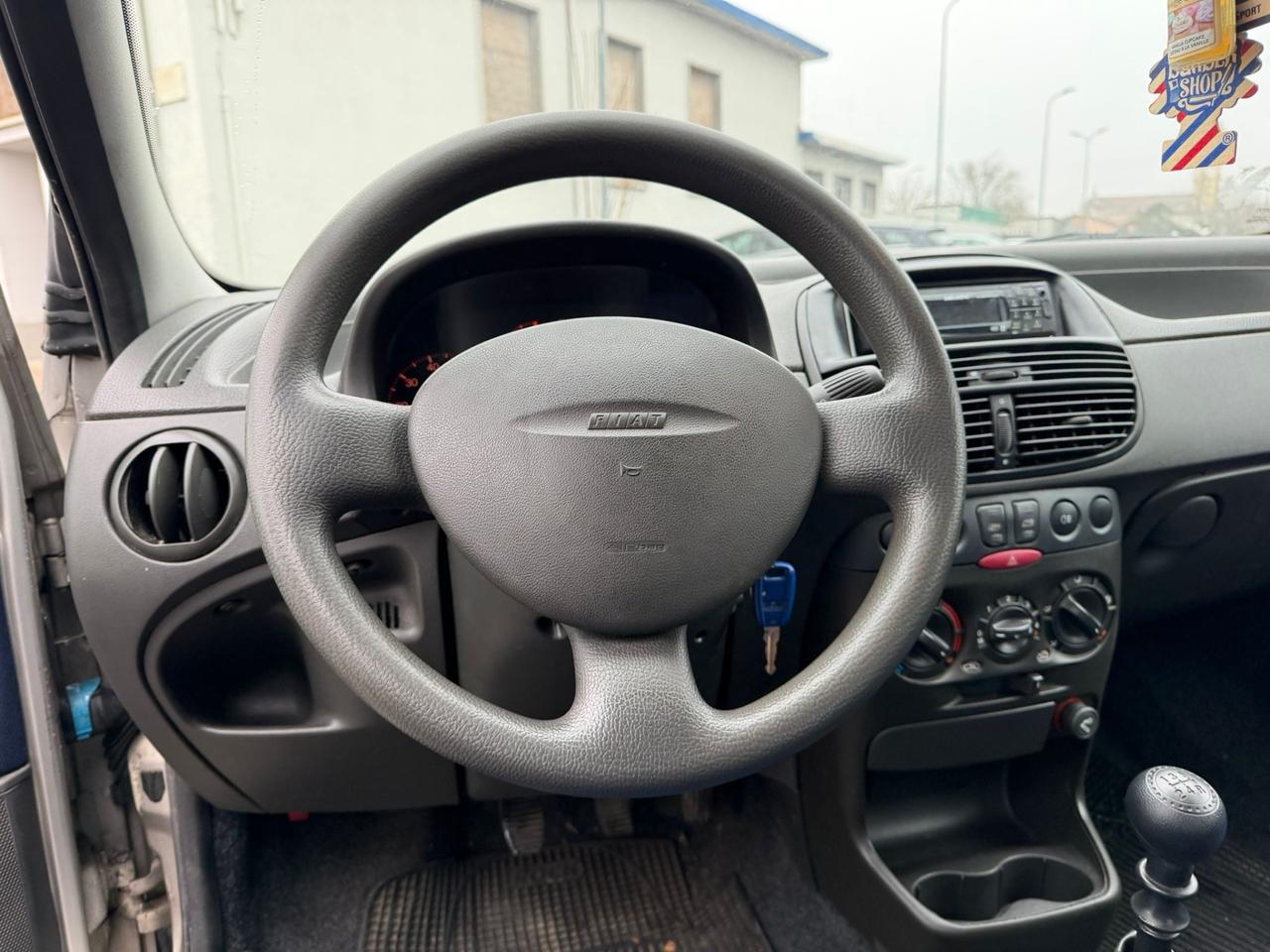 FIAT PUNTO 1.2 BENZINA CLASSIC