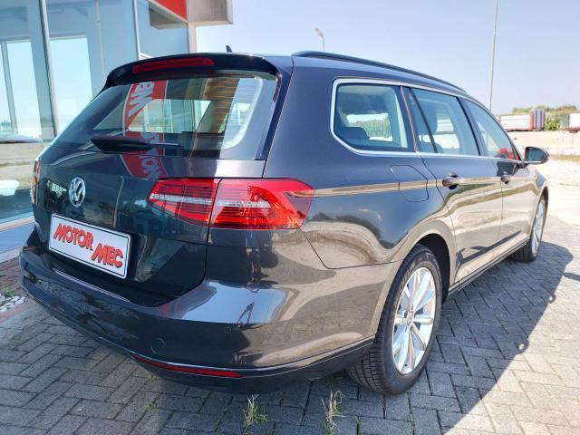 VOLKSWAGEN - Passat Variant - Passat 2.0 TDI Var. Business DPF