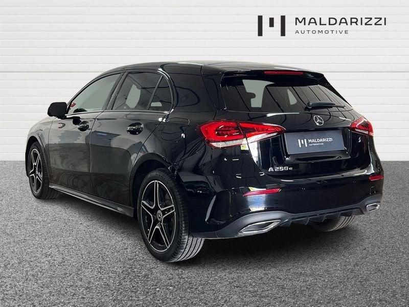 Mercedes-Benz Classe A - W177 2018 A 250 e phev (eq-power) Premium auto