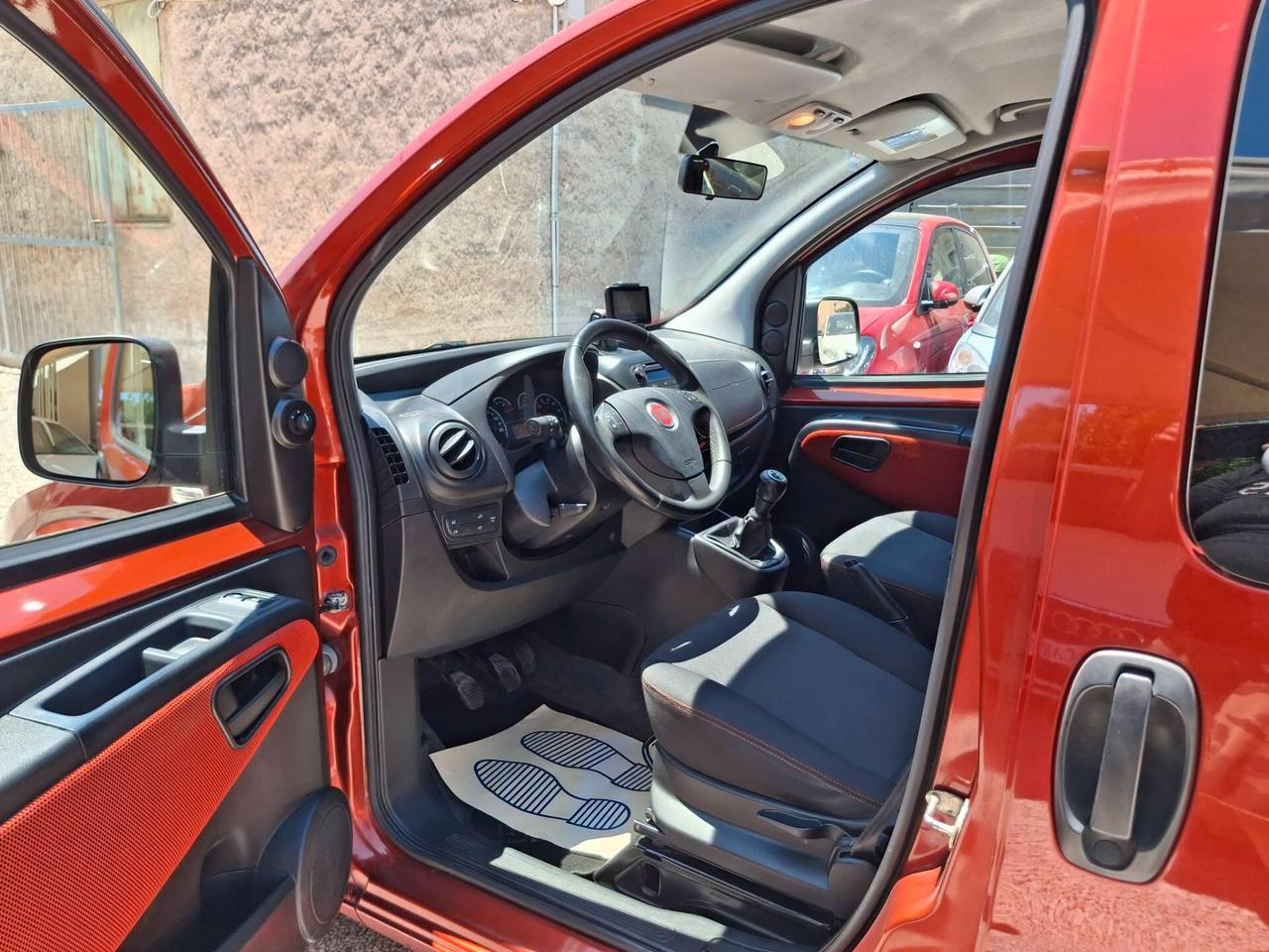 Fiat Qubo 1.3 MJT 95 CV Trekking