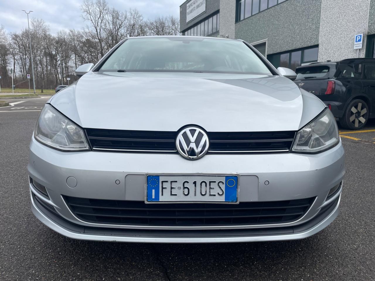 Volkswagen Golf 1.6 TDI 110 CV*Automatik*Neopatentati*