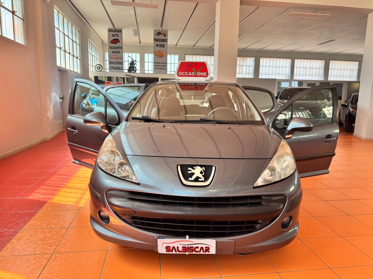 Peugeot 207 1.4 HDi 70CV 5p. ONE Line