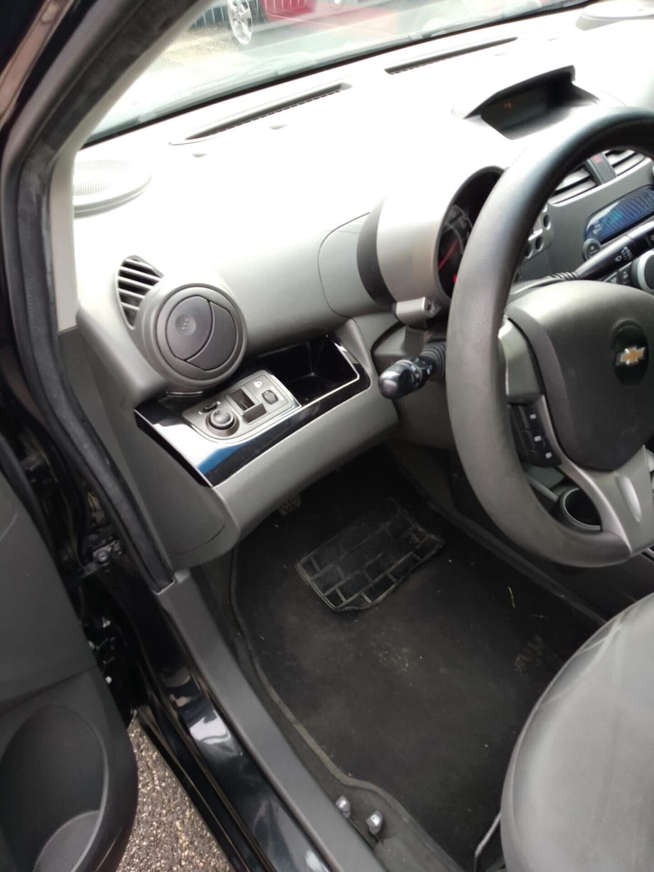 Chevrolet Spark 1.2 LT