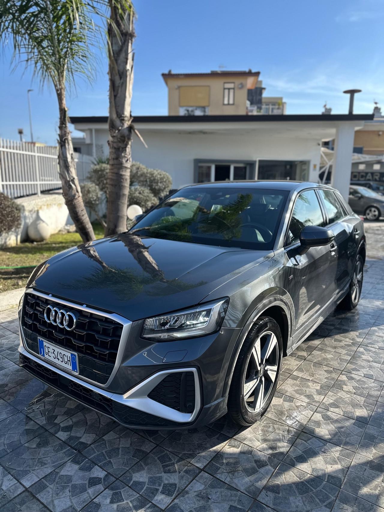 Audi Q2 35 TDI quattro S tronic line Edition