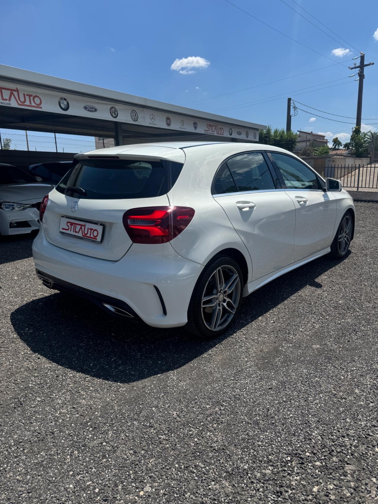 Mercedes-benz A 180 d Premium AMG