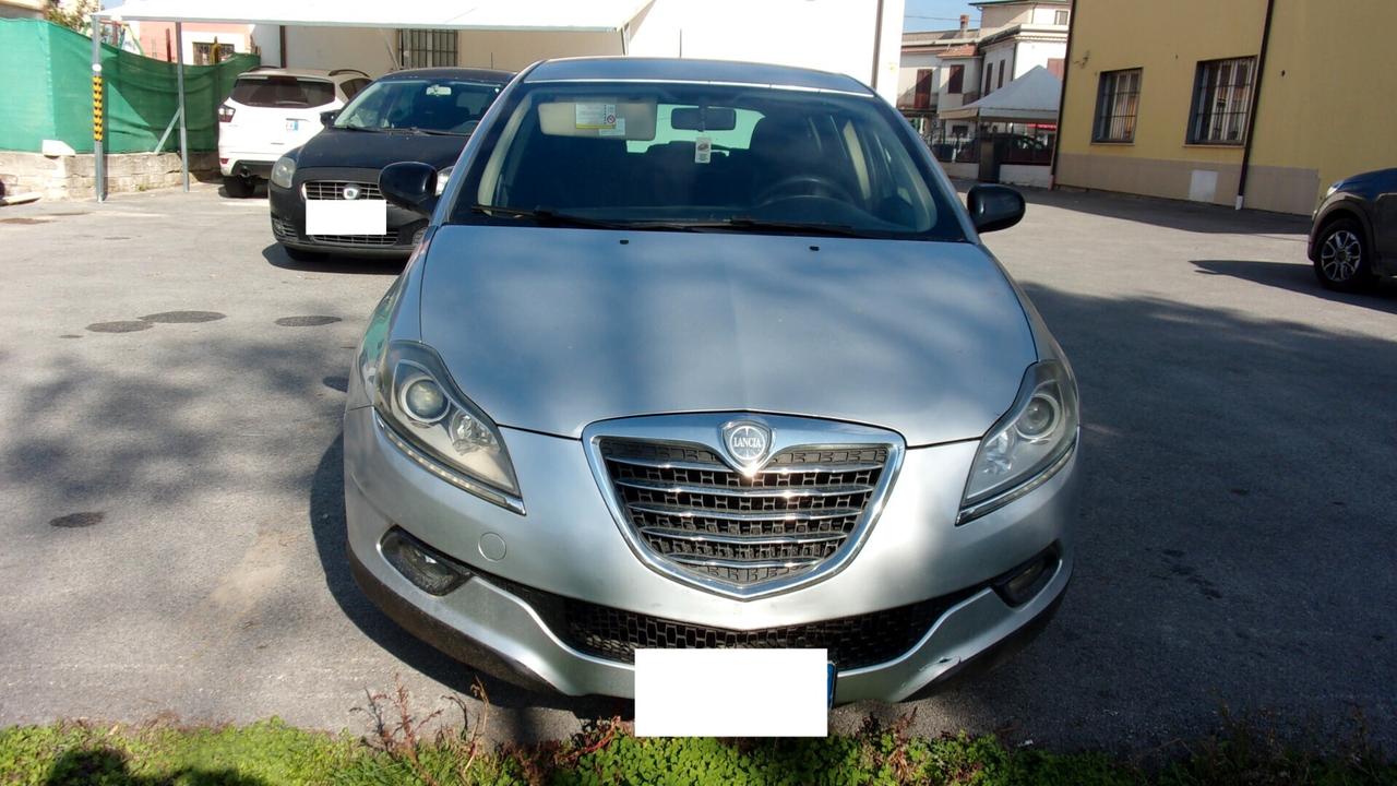 Lancia Delta 1.6 MJT DPF Gold