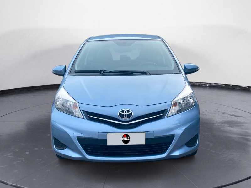 TOYOTA Yaris 1.0 3p