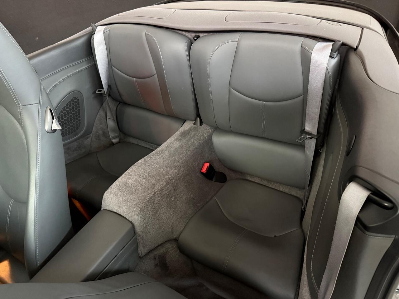 Porsche 997.2 Carrera 4S Cabriolet