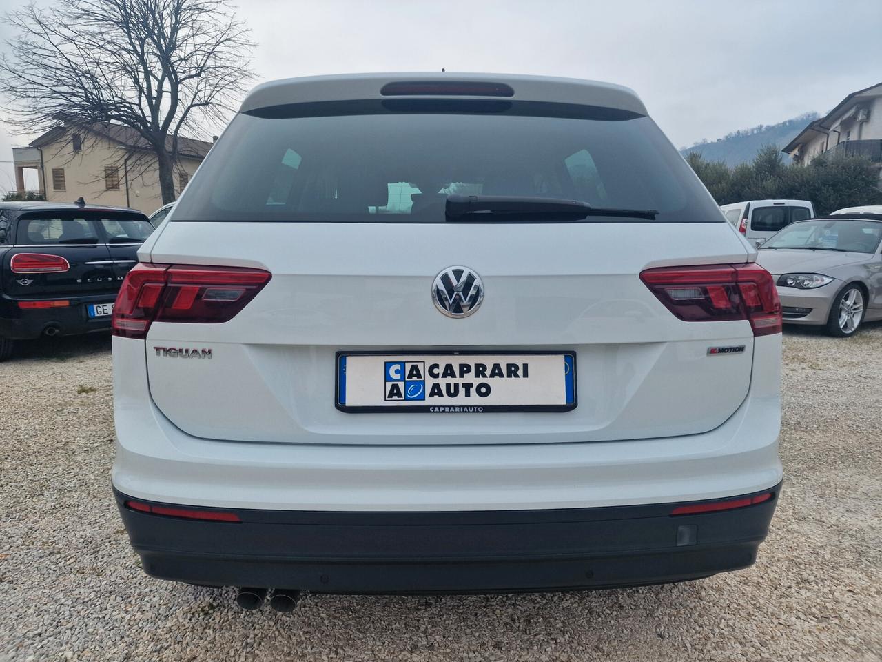 Volkswagen Tiguan 2.0 TDI SCR DSG 4MOTION Business BMT