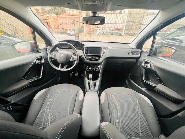 Peugeot 208 1.2 VTi 82 CV 5 porte Allure