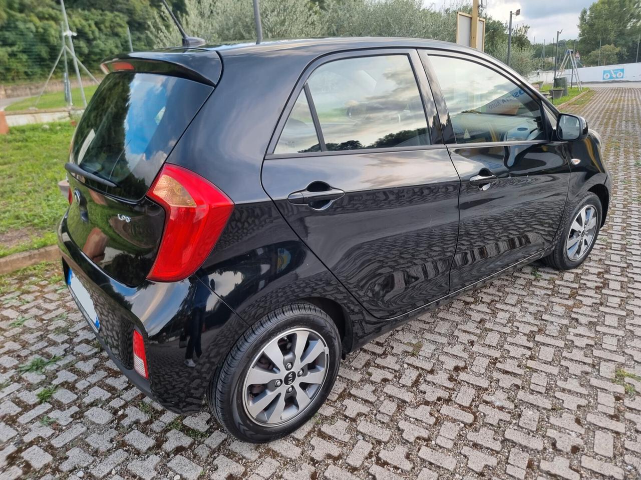 Kia Picanto 1.0 12V EcoGPL 5 porte