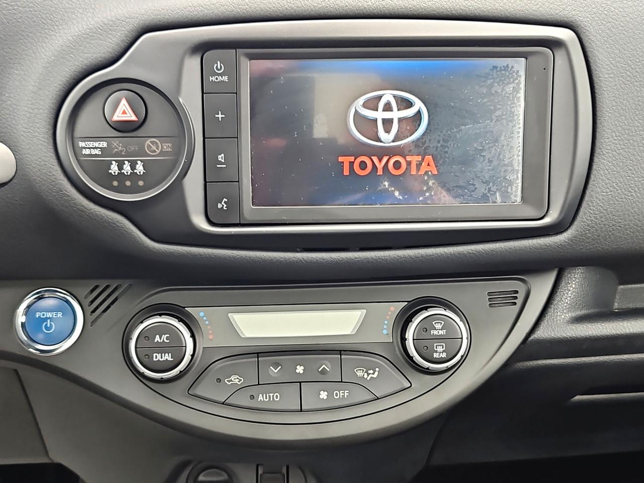 Toyota Yaris 1.5 Hybrid 5 porte Style FULL NEOPATENTATI