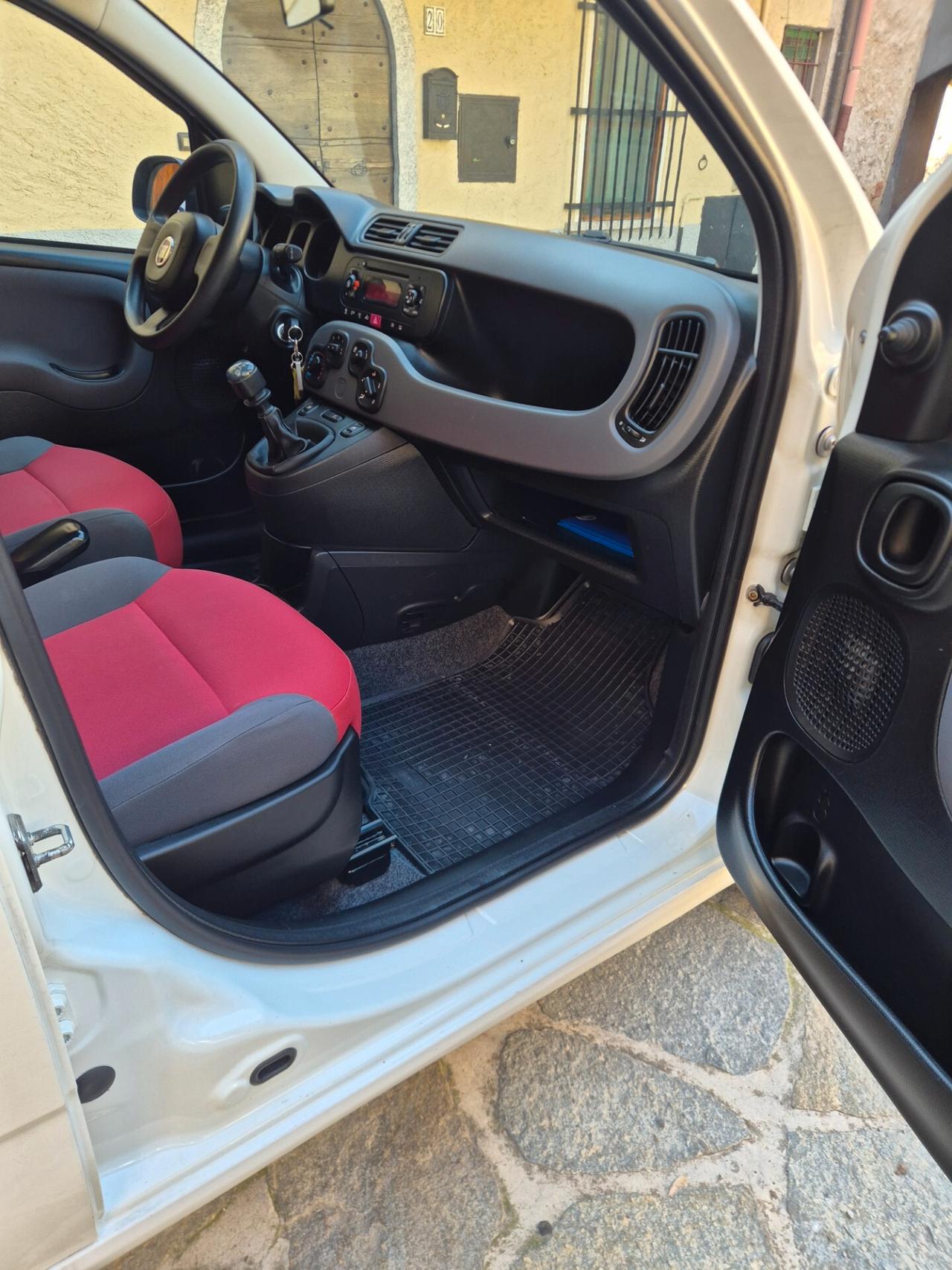 FIAT PANDA 1.2 BENZINA NEO PATENTATI