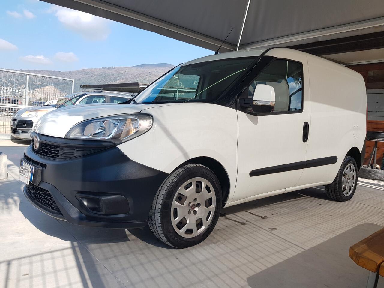 FIAT DOBLO' 3 POSTI ANNO 2017 1.6 DIESEL 120CV