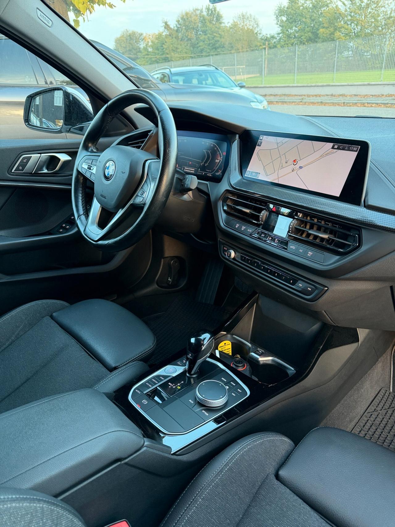 Bmw 118 118i 5p. Msport