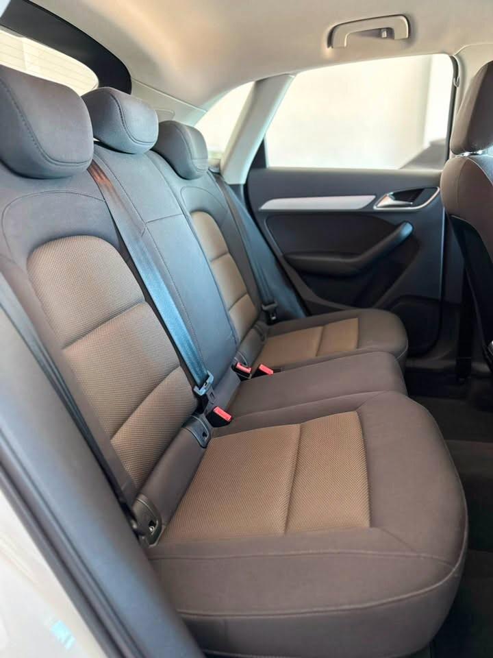 Audi Q3 2.0 TDI Business 140 Cv - 2014