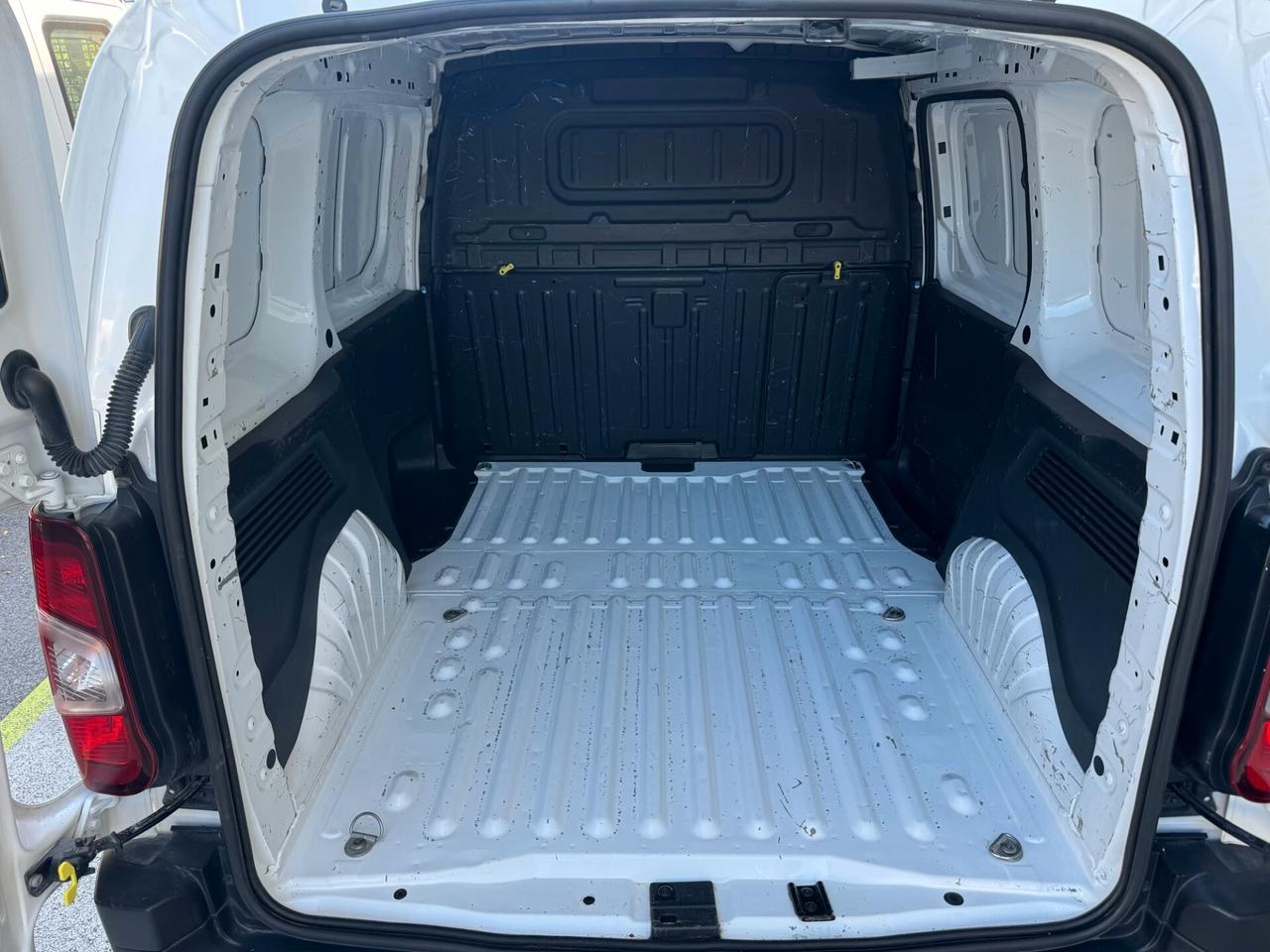 Opel Combo 1.5 DIESEL 3 POSTI GARANZIA 24 MESI