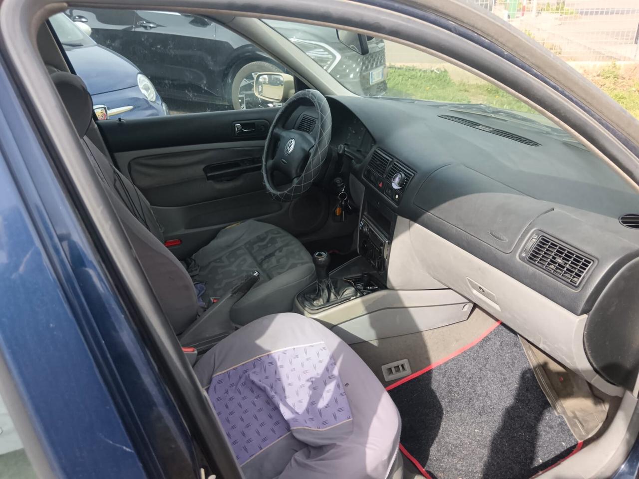 Volkswagen Golf 1.9 TDI/90 CV cat 5 porte