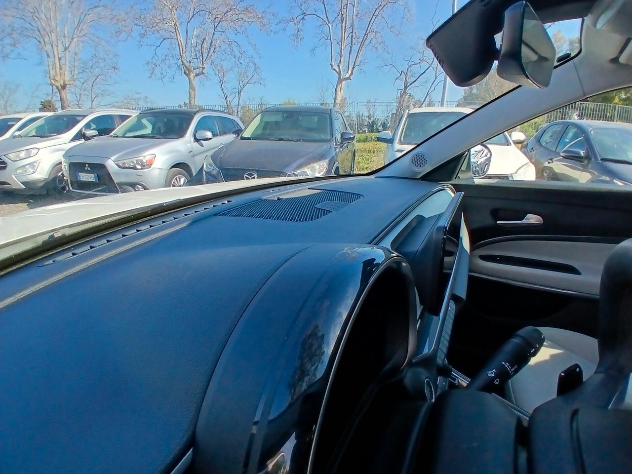 Fiat 600 Hybrid 110 CV DCT MHEV La Prima
