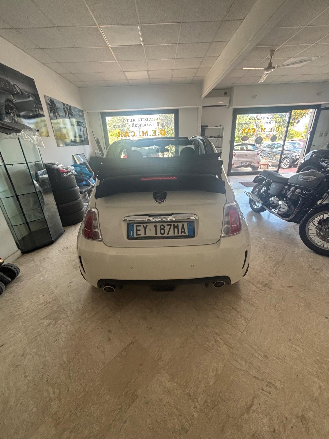 Abarth 500 C 1.4 Turbo T-Jet Custom