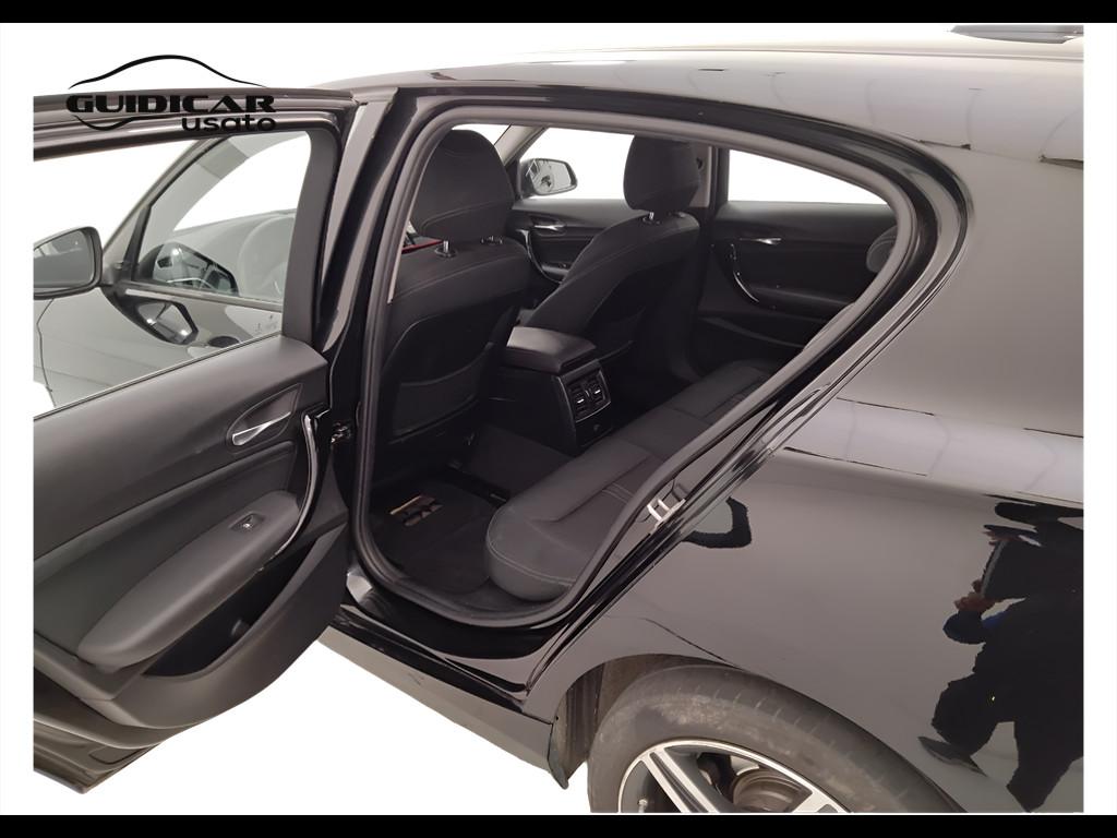 BMW Serie 1 F/20-21 2015 - 118d Sport auto 5p my18