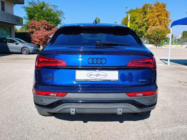AUDI Q5 SPB 40 TDI quattro S tronic S line Identity Black