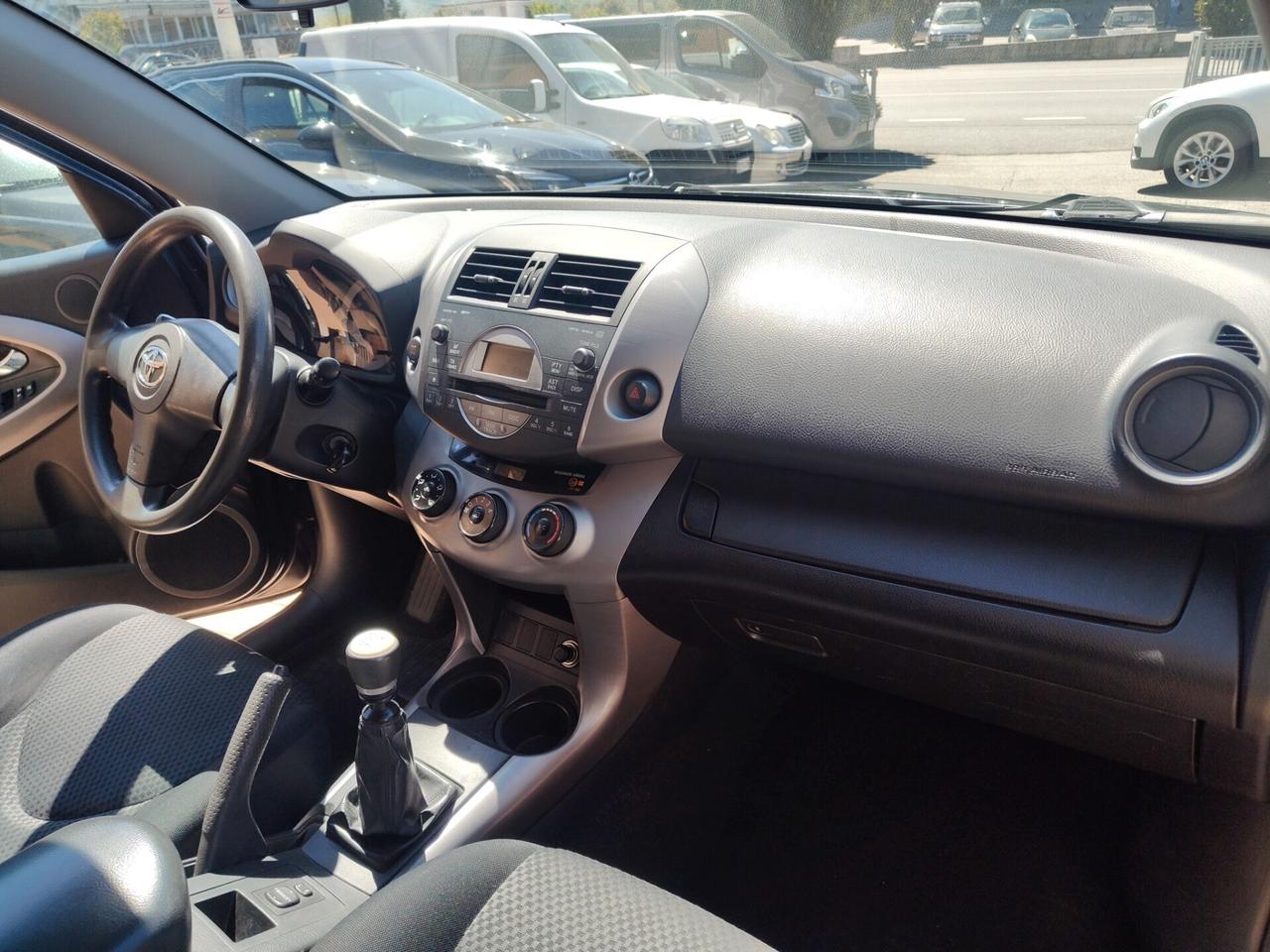 Toyota RAV 4 RAV4 2.2 D-4D 136 CV