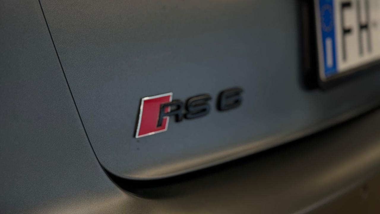 Audi RS6 RS 6 Avant 4.0 TFSI Performance quattro tiptronic
