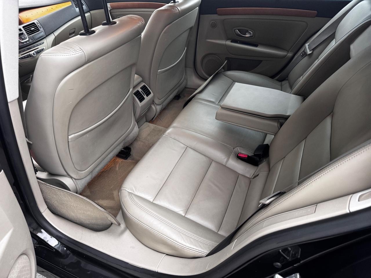 Renault Laguna 2.0 dCi 150CV SporTour Automatica