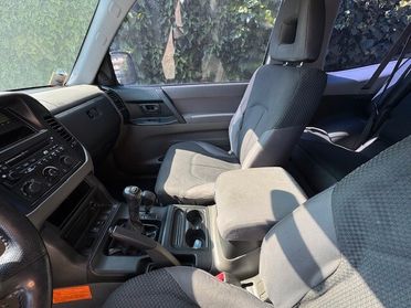 Mitsubishi Pajero 3.2 16V DI-D 3p. GLX