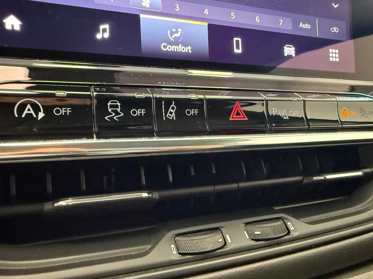 Jeep Compass 1.6 mjt Limited 130cv NAVIGATORE,TELECAMERA,FARI LED, APPLE CARPLAY,AZIENDALE ITALIA
