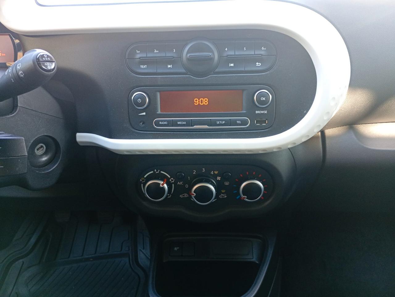 Renault Twingo SCe 65 CV Intens