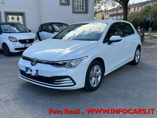 VOLKSWAGEN Golf 1.0 eTSI MHEV EVO DSG Life - PROMO!