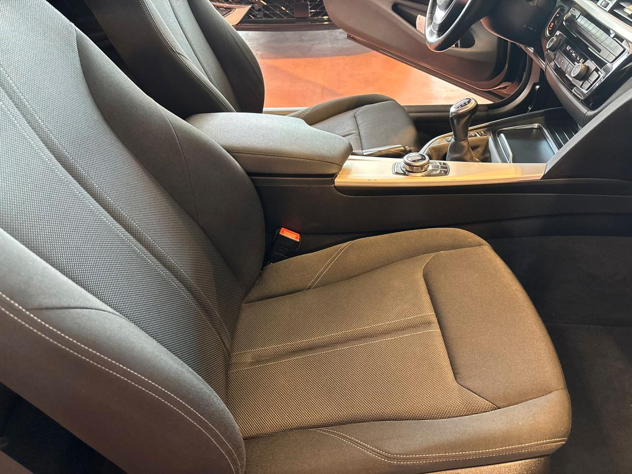 Bmw 430 i Coupé ADVANTAGE 2.0 6mt UNICO PR.
