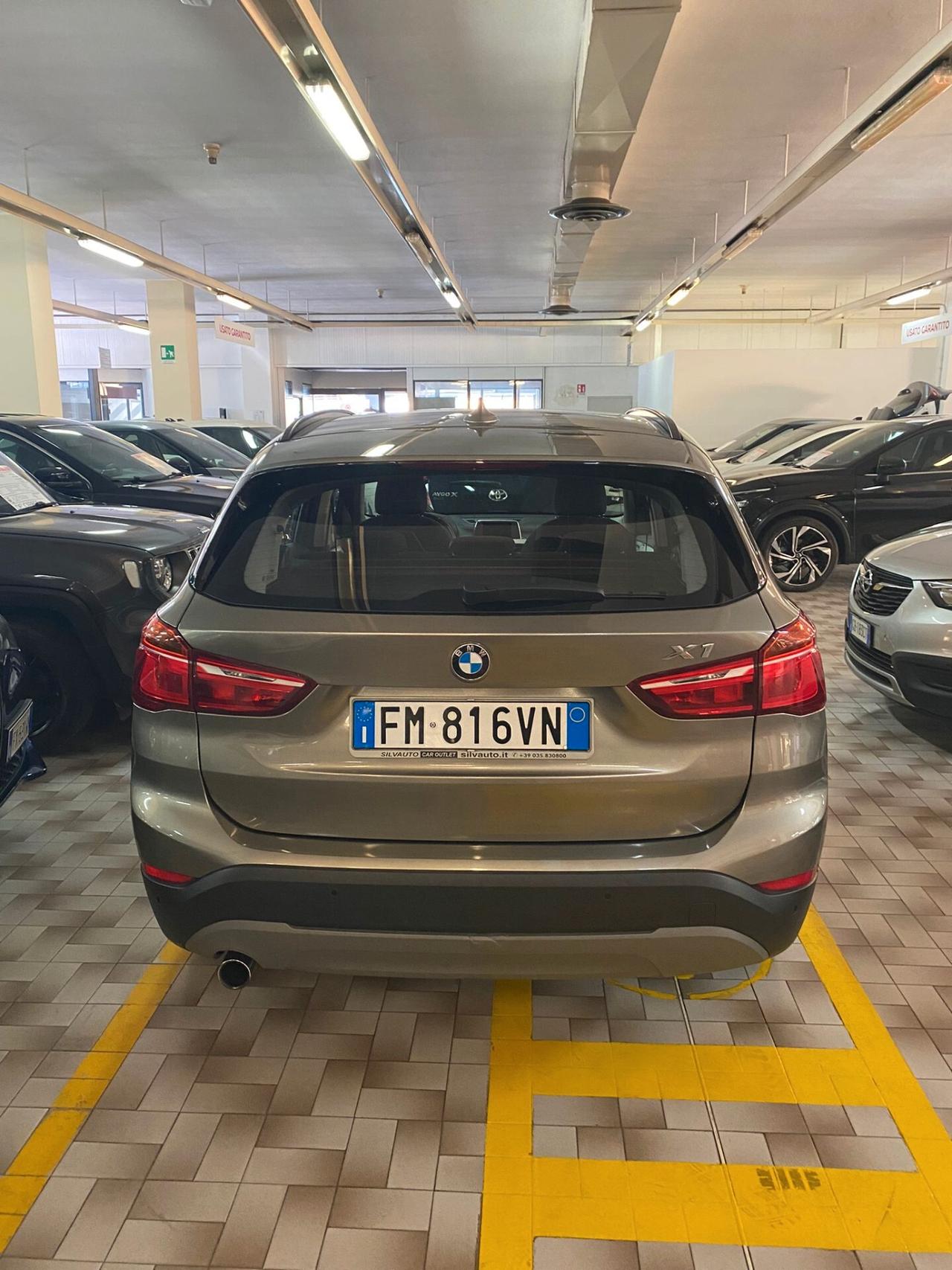 Bmw X1 sDrive18d Advantage
