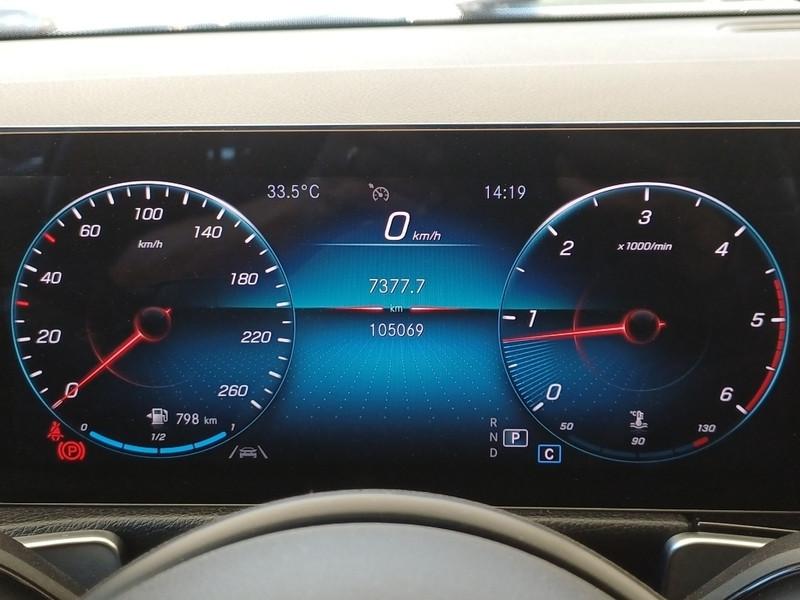 MERCEDES-BENZ GLB 200 D AUTOMATIC 4MATIC BUSINESS EXTRA SUV