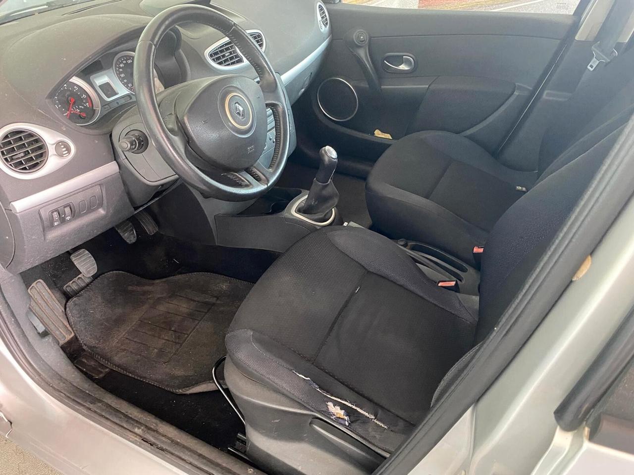 Renault Clio Storia 1.2 16V 5 porte