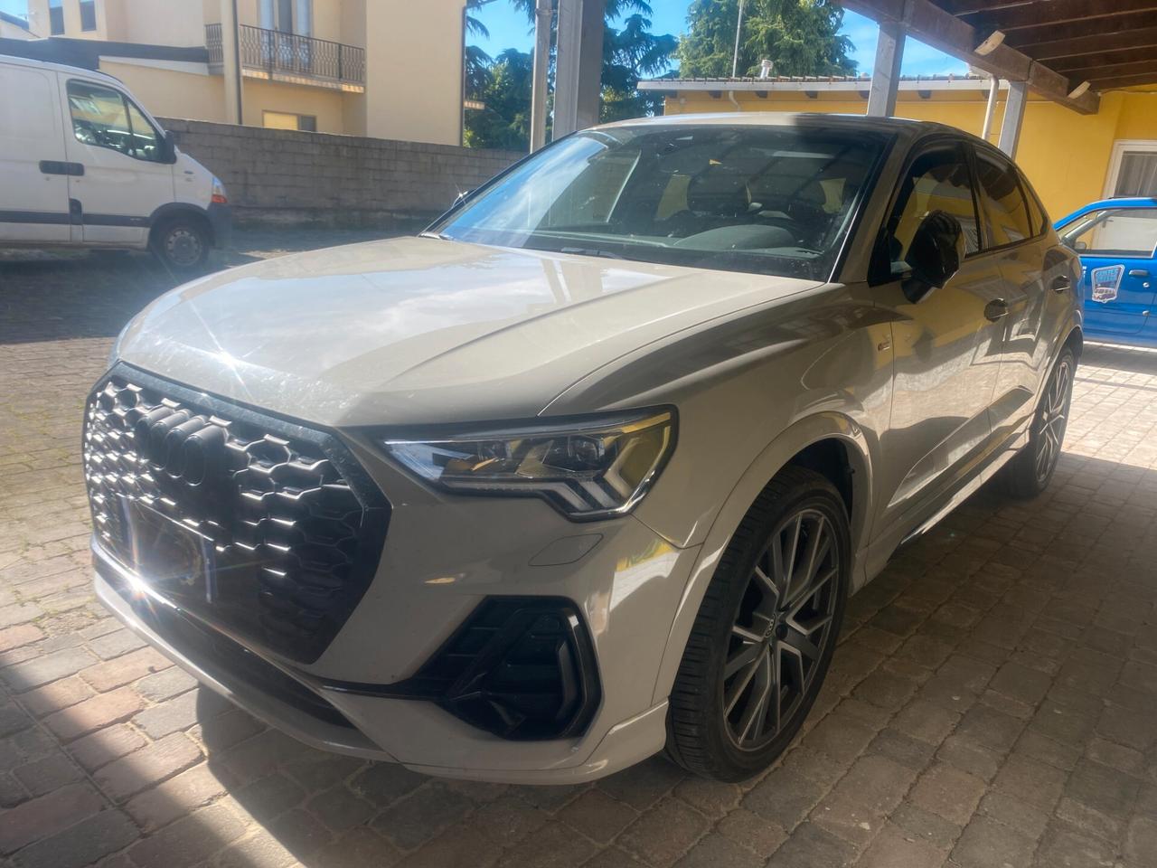 Audi Q3 SPB 40 TDI quattro S tronic line edition